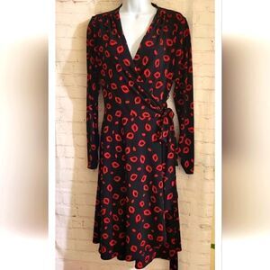 Vintage Pristine 80's Vicky Tiel Black/Red Lip Print Jersey Wrap Dress Small/4/6